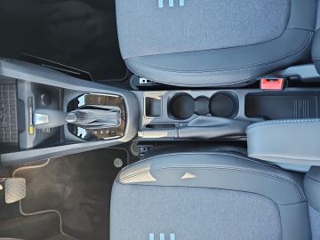 Bild 15 Ford Tourneo Courier Active Navi Leder Soundsystem AC