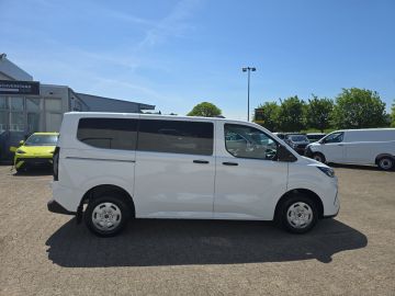 Bild 6 Ford Transit Custom Kombi 320 L1 FWD Trend Klimaautom