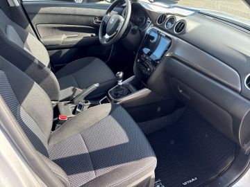 Bild 13 Suzuki Vitara Club 1.4 Mild HYBRID Navi LED Apple CarPl