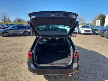 Bild 8 VW Passat Variant GTE StandHZG AHK-klappbar Navi Le
