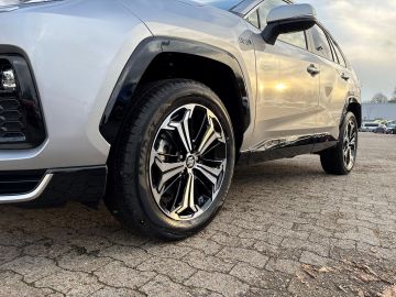 Bild 7 Suzuki Across Comfort+ Plug-In Hybrid Navi digitales Co