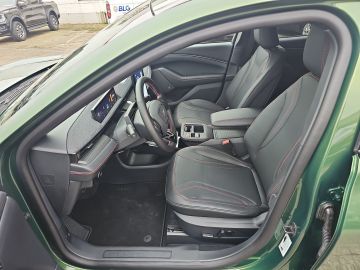 Bild 9 Ford Mustang MACH-E Premium Extended Range Navi Leder