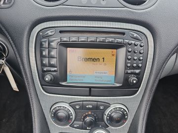 Bild 12 Mercedes-Benz SL 500 (KOMMISSIONSFAHRZEUG) Navi Leder Soundsys