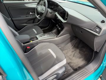 Bild 13 Opel Mokka GS Navi Digitales Cockpit LED Blendfreies