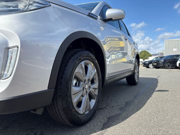 Bild 7 Suzuki Vitara Club 1.4 Mild HYBRID Navi LED Apple CarPl