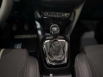 Bild 15 Opel Corsa F GS LED Apple CarPlay Android Auto Musiks