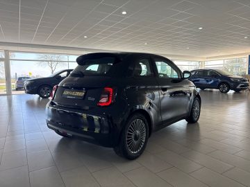 Bild 5 Fiat 500e Icon Navi Memory Sitze Apple CarPlay Androi