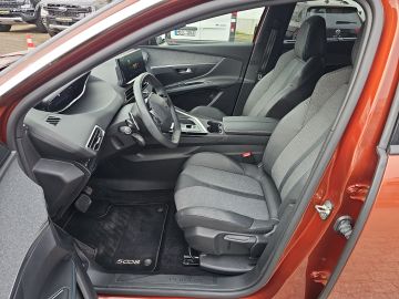 Bild 9 Peugeot 5008 Allure Pack Navi Digitales Cockpit LED 2-Zo