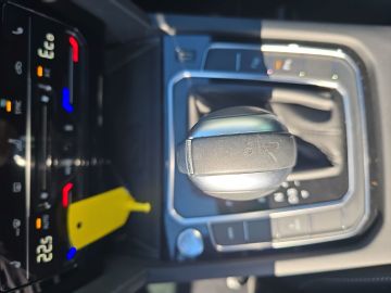 Bild 15 VW Passat Variant GTE StandHZG AHK-klappbar Navi Le