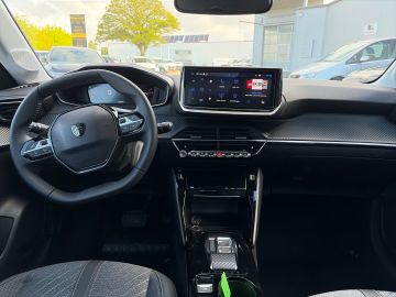 Bild 11 Peugeot 208 Hybrid 110 Allure Navi Digitales Cockpit LED