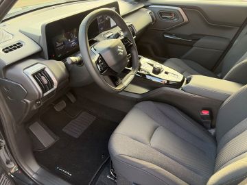 Bild 9 Suzuki Vitara e Comfort Navi Digitales Cockpit LED ACC