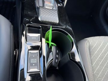 Bild 15 Peugeot 208 Hybrid 110 Allure Navi Digitales Cockpit LED