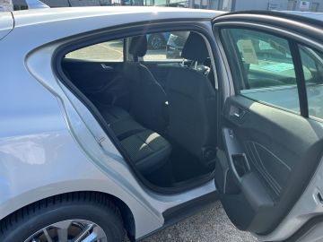 Bild 10 Ford Focus Titanium MHEV AHK-abnehmbar Navi Soundsyst