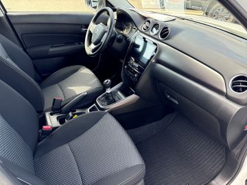 Bild 13 Suzuki Vitara Club 1.4 Mild Hybrid Navi LED Apple CarPl