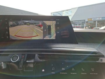 Bild 12 Peugeot 3008 Hybrid Allure AHK-abnehmbar Navi Digitales