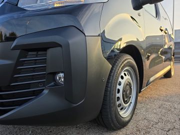 Bild 7 Fiat Scudo M Kasten AT8 DAB PDC Berganfahrass. Regens