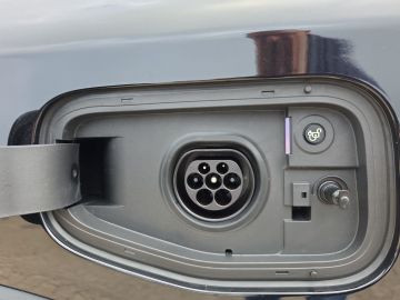 Bild 16 Ford Ranger PHEV Stormtrak e-4WD AHK Navi Digitales C