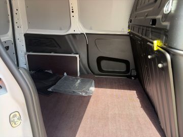 Bild 10 Opel Combo Electric Cargo M Verkehrszeichenerk. Temp