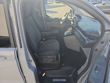 Bild 13 Ford Tourneo Custom 320 L1 Titanium FWD Navi Soundsys