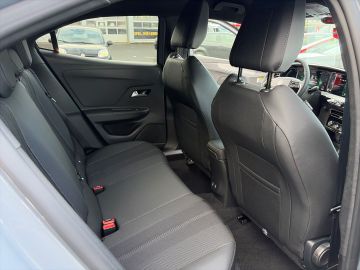 Bild 10 Opel Mokka e Ultimate Navi Digitales Cockpit LED Blen