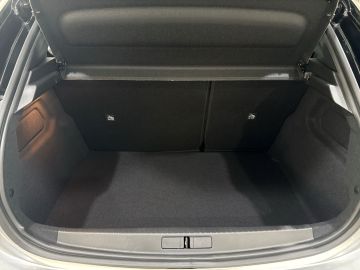 Bild 8 Opel Corsa F GS LED Apple CarPlay Android Auto Musiks