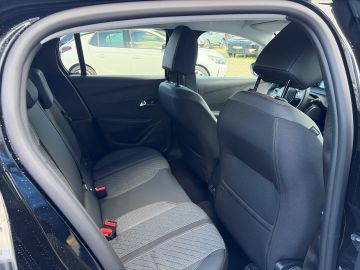 Bild 10 Peugeot 208 Hybrid 110 Allure Navi Digitales Cockpit LED
