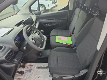 Bild 9 Citroën Berlingo Kasten L1H1 M LED DAB Fernlichtass. Ver