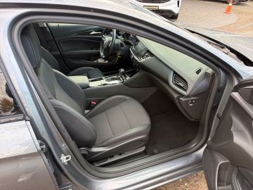 Bild 13 Opel Insignia B Grand Sport Elegance 2.0 AHK Navi LED