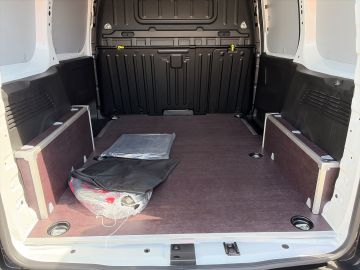 Bild 8 Opel Combo Electric Cargo M Verkehrszeichenerk. Temp
