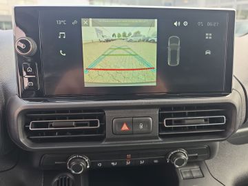 Bild 12 Citroën Berlingo Kasten L1H1 M LED DAB Fernlichtass. Ver