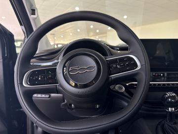 Bild 14 Fiat 500 Icon Mild Hybrid 1.2 Digitales Cockpit Apple