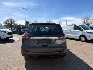Bild 4 Ford S-Max Titanium Navi Memory Sitze Soundsystem LED