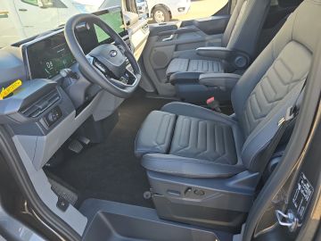 Bild 9 Ford Tourneo Custom 320 L1 Titanium FWD AHK-klappbar