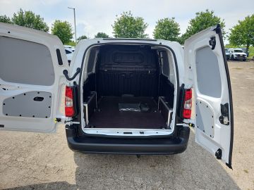Bild 8 Opel Combo Cargo 1.2 Turbo EU6e LED Apple CarPlay And