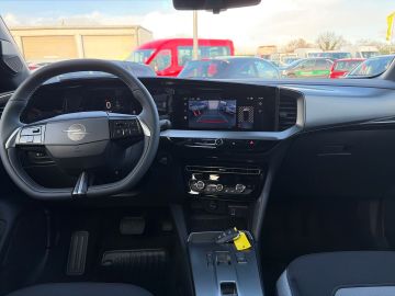 Bild 11 Opel Mokka e Edition Navi Digitales Cockpit LED Apple