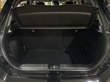 Bild 8 Suzuki Swift Comfort+ CVT Navi LED ACC Apple CarPlay An