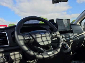 Bild 14 Ford Transit Pritsche E-350 L3 Einzelkabine Trend Nav
