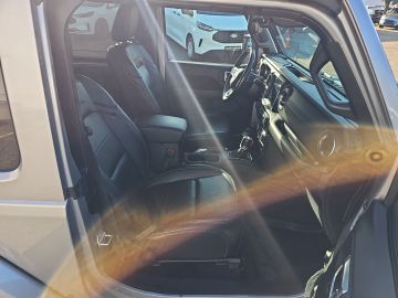 Bild 13 Jeep Wrangler Unlimited Sahara Hardtop Navi Soundsyst