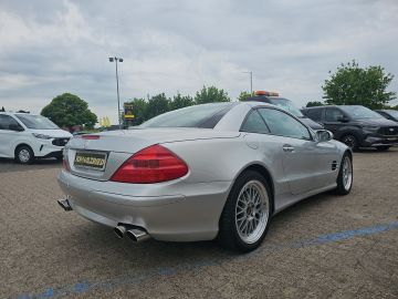 Bild 5 Mercedes-Benz SL 500 (KOMMISSIONSFAHRZEUG) Navi Leder Soundsys