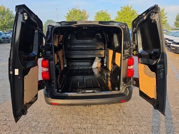 Bild 8 Fiat Scudo M Kasten AT8 DAB PDC Berganfahrass. Regens