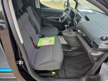 Bild 13 Citroën Berlingo Kasten L1H1 M LED DAB Fernlichtass. Ver