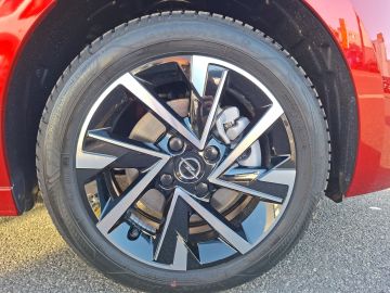 Bild 16 Opel Corsa F YES Digitales Cockpit LED Apple CarPlay