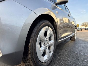 Bild 7 Suzuki Swift Comfort Hybrid Navi LED Apple CarPlay Andr