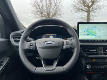 Bild 14 Ford Kuga ST-Line Sportpaket AHK-el. klappb. El. Pano